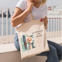 Baumwolltasche - Lesen Ist Träumen Mit Offenen Augen. 14 Baumwolltasche - Lesen Ist Träumen Mit Offenen Augen. -Geschenke Tassen Store bild baumwolltasche lesen ist traumen mit offenen augen 955130