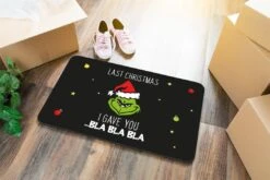 Fußmatte - Grinch - Last Christmas I Gave You ... Bla Bla Bla (Gesicht) -Geschenke Tassen Store bild fussmatte grinch last christmas i gave you bla bla bla gesicht 349686