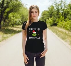 T-Shirt Damen - Grinch - Merry Fucking Christmas (Gesicht) 8 T-Shirt Damen - Grinch - Merry Fucking Christmas (Gesicht) -Geschenke Tassen Store bild t shirt damen grinch merry fucking christmas gesicht 597150