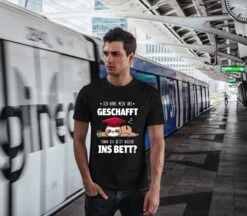 T-Shirt Herren - Faultier - Ich Habe Mein Abi Geschafft. Kann Ich Jetzt Wieder Ins Bett? -Geschenke Tassen Store bild t shirt herren faultier ich habe mein abi geschafft kann ich jetzt wieder ins bett 473924