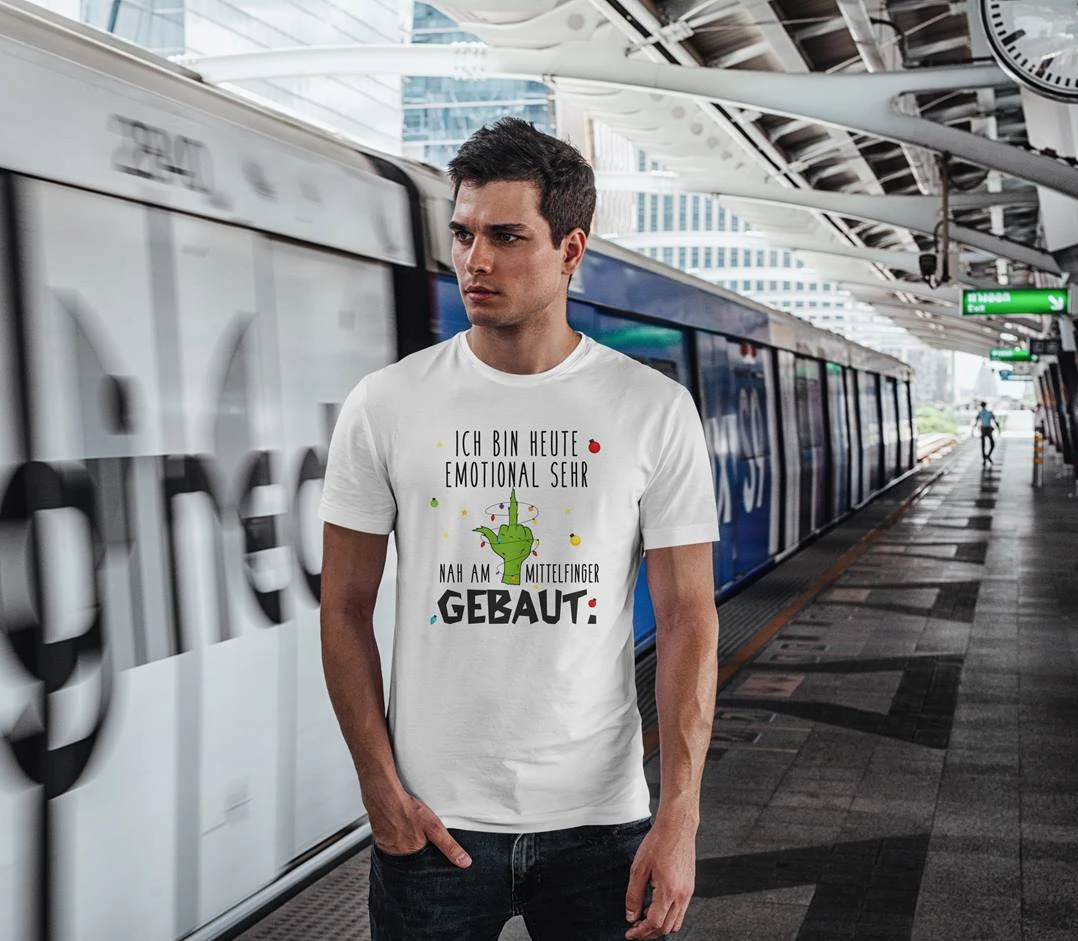 T-Shirt Herren - Grinch - Ich Bin Heute Emotional Sehr Nah Am Mittelfinger Gebaut. 8 T-Shirt Herren - Grinch - Ich Bin Heute Emotional Sehr Nah Am Mittelfinger Gebaut. – Bild 6