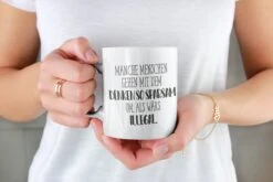 Tasse - Manche Menschen Gehen Mit Dem Denken So Sparsam Um, Als Wärs Illegal. - Pure Statement -Geschenke Tassen Store bild tasse manche menschen gehen mit dem denken so sparsam um als wars illegal pure statement 518721