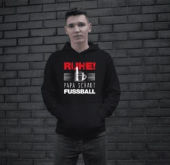 Hoodie - Ruhe! Papa Schaut Fussball -Geschenke Tassen Store bild hoodie ruhe papa schaut fussball