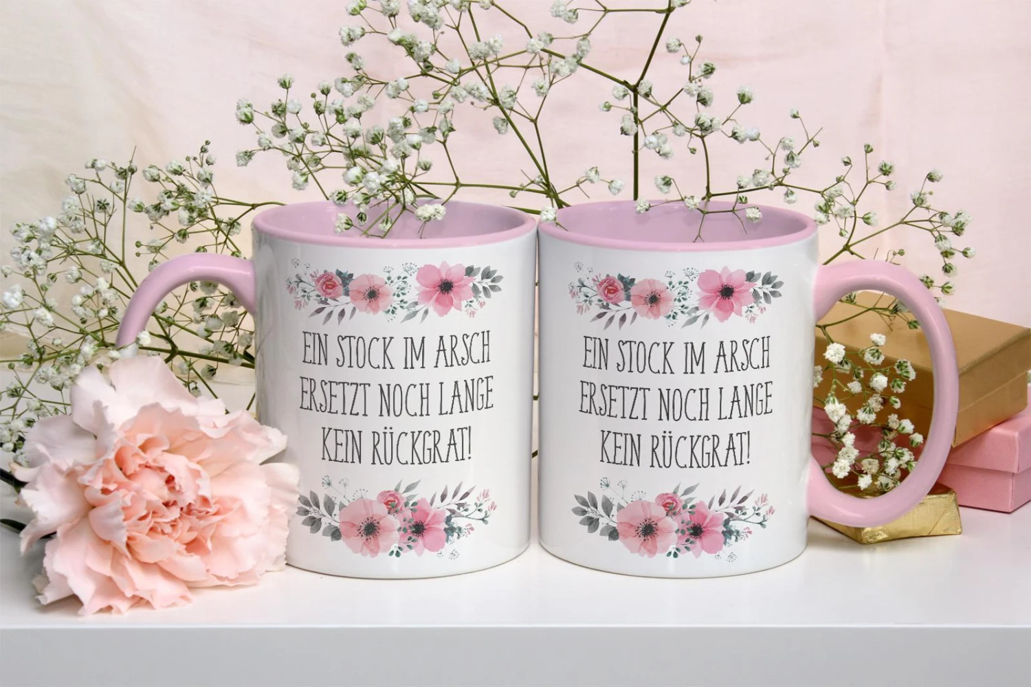 Tasse - Ein Stock Im Arsch Ersetzt Noch Lange Kein Rückgrat! - Blumig 7 Tasse - Ein Stock Im Arsch Ersetzt Noch Lange Kein Rückgrat! - Blumig – Bild 5